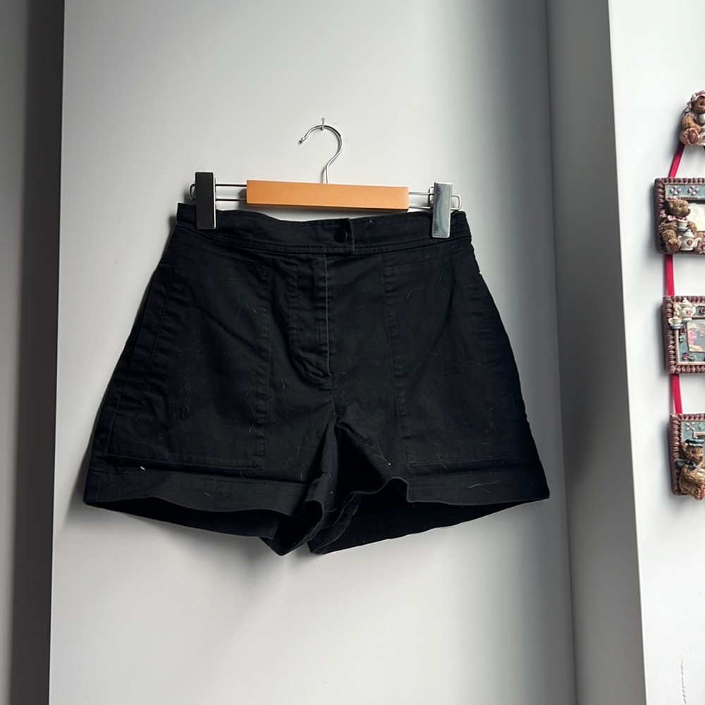 Wilfred structure shorts